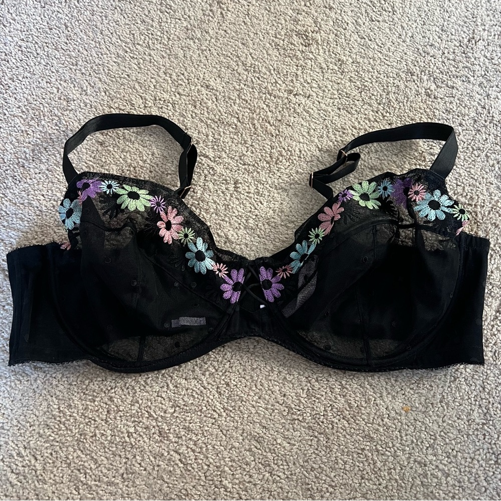 Mesh floral bra
